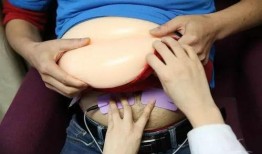 贴在乳晕上的乳贴视频