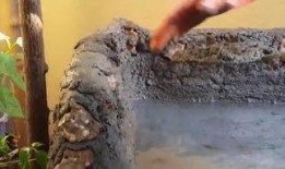 男人边洗澡边撒尿视频,揭秘男性洗澡时撒尿的神秘现象