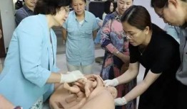 肩难产演练视频,关键时刻的急救技能展示