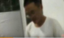 男人边洗澡边撒尿视频,揭秘男性洗澡时撒尿的神秘现象