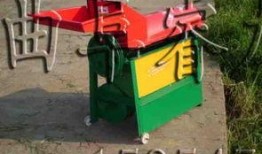 大型玉米剥皮机视频,玉米剥皮机高效作业现场揭秘