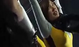 女战士被打肚子视频,腹部受伤瞬间引关注