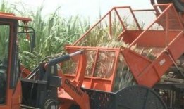 莱恩收割机106马力视频,高效农业机械的精彩展示